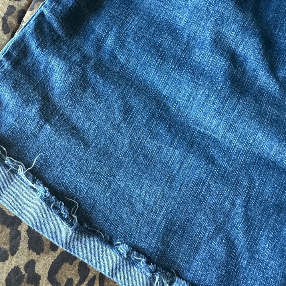 Madewell high rise button fly cutoff denim shorts - Picture 11 of 11